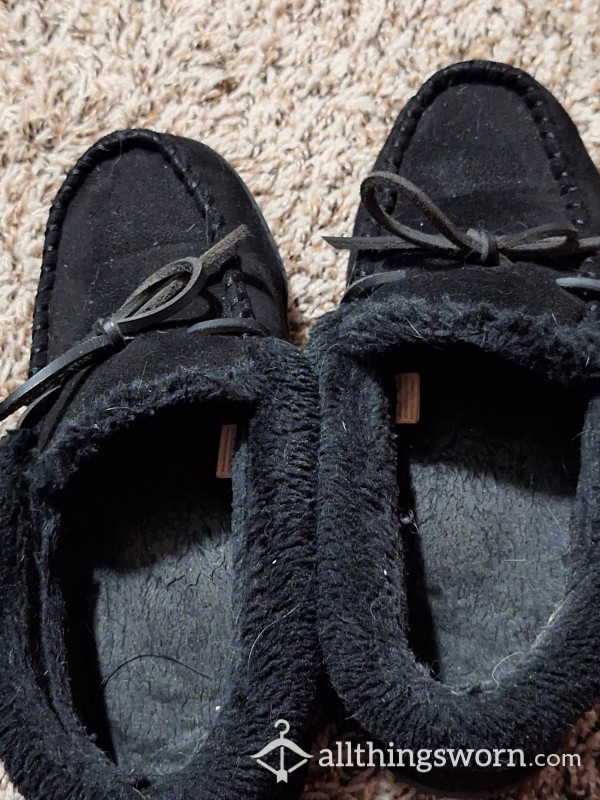 Extra Worn, Smelly Sonoma Slippers