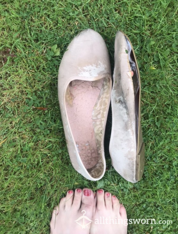 Extremely Trashed Dirty Smelly Overly Used Ballet Flats / Dolly Pumps X
