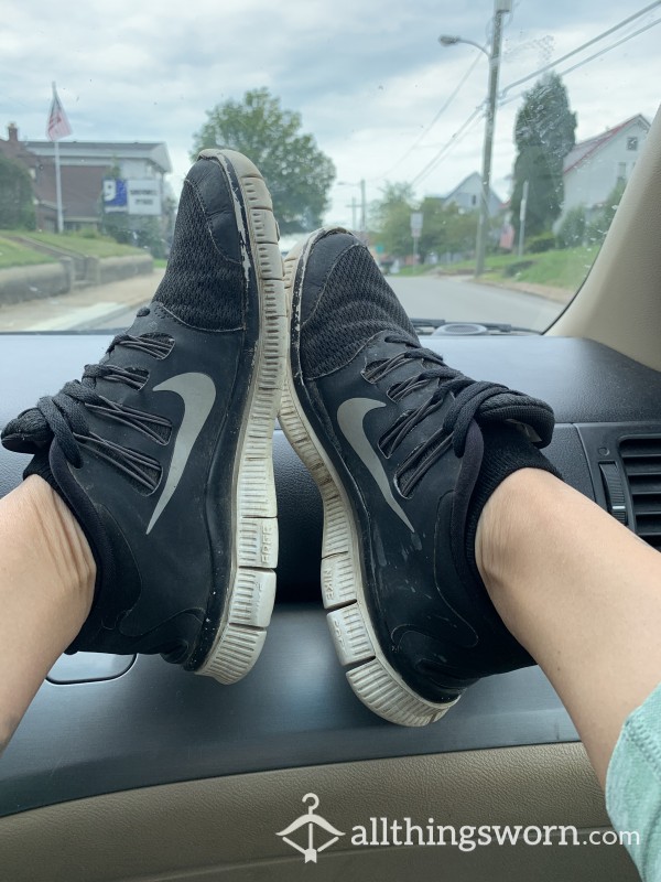 Extremely Well Worn Nike Free 5.0