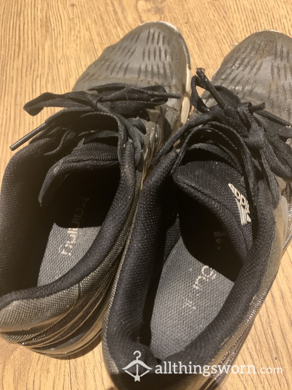 EXTREMELY WORN. ❕5 YEARS OLD❕