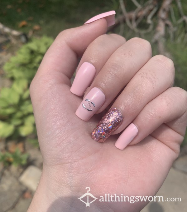 Fake Nails For Sellers And Sissies (hand Painted!)