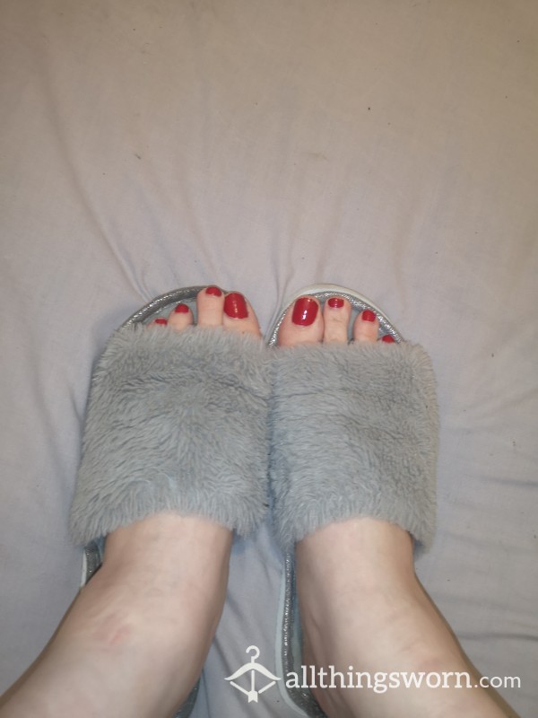 Favourite House Fluffy Slippers