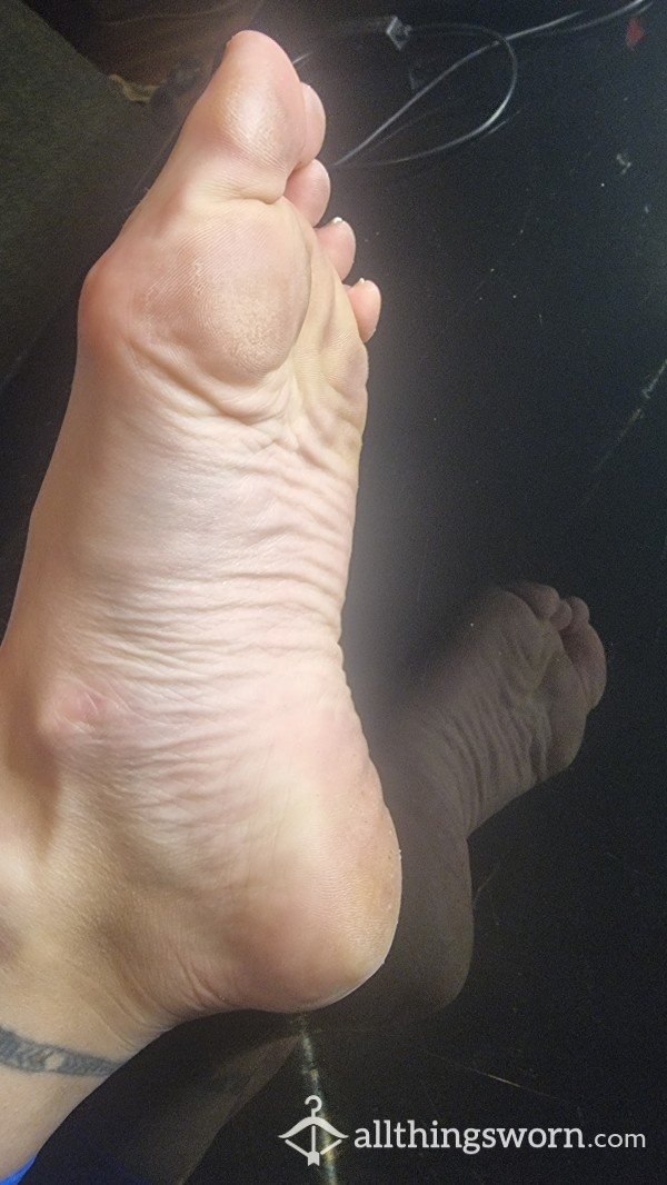 Feet Close Up Video - Enjoy The Texture