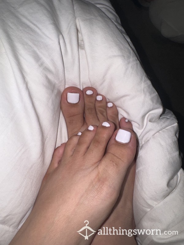 Feet Content Willing To Do Requests