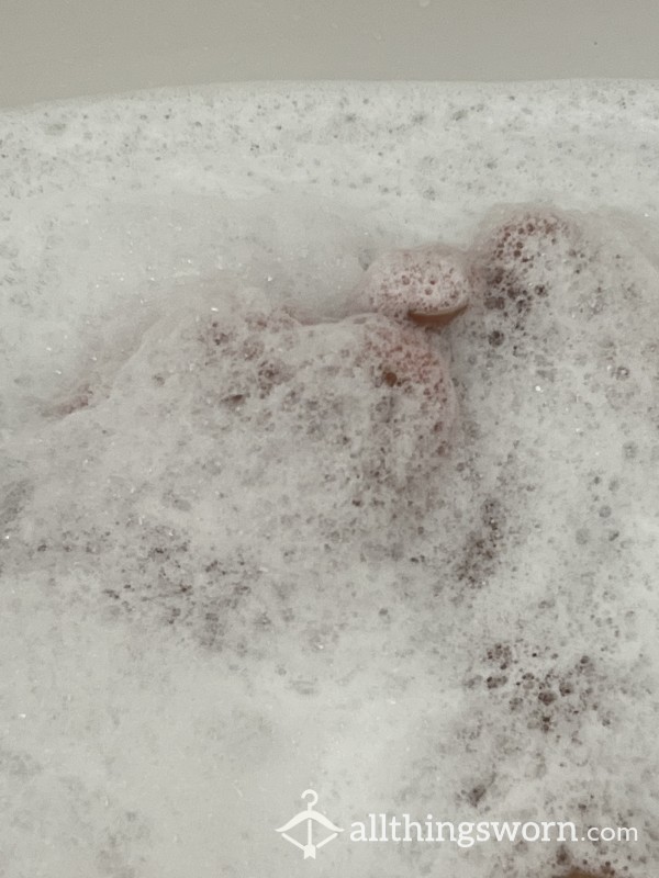 Feet In A Hot Bubble Bath 🛀