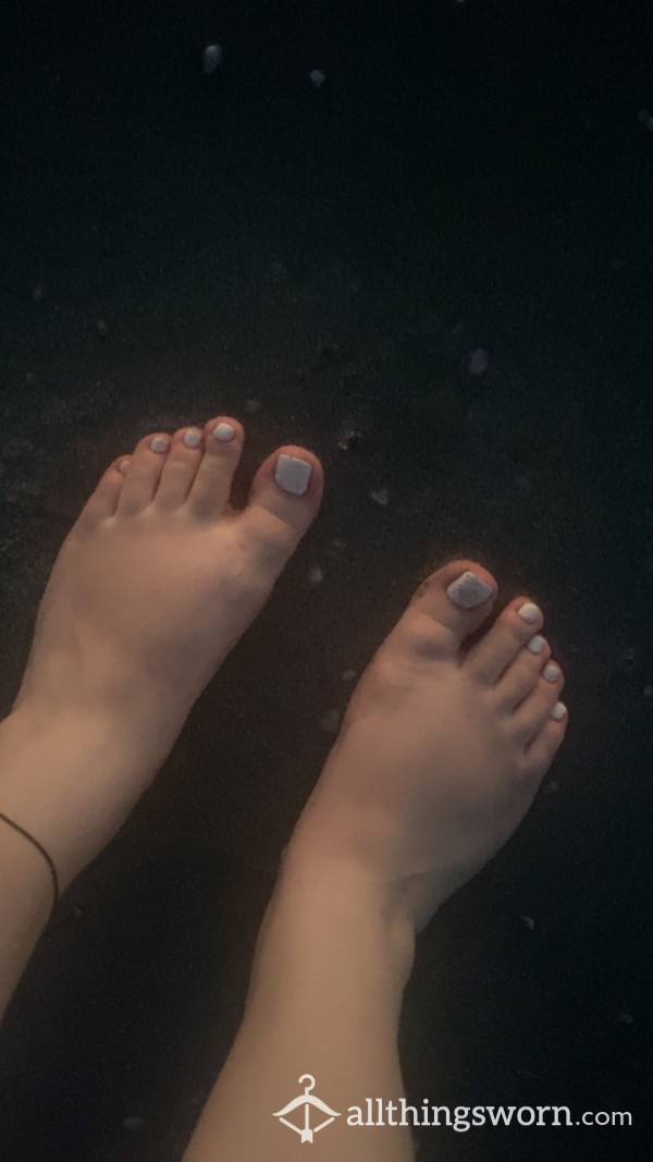 Feet Pics And Videos