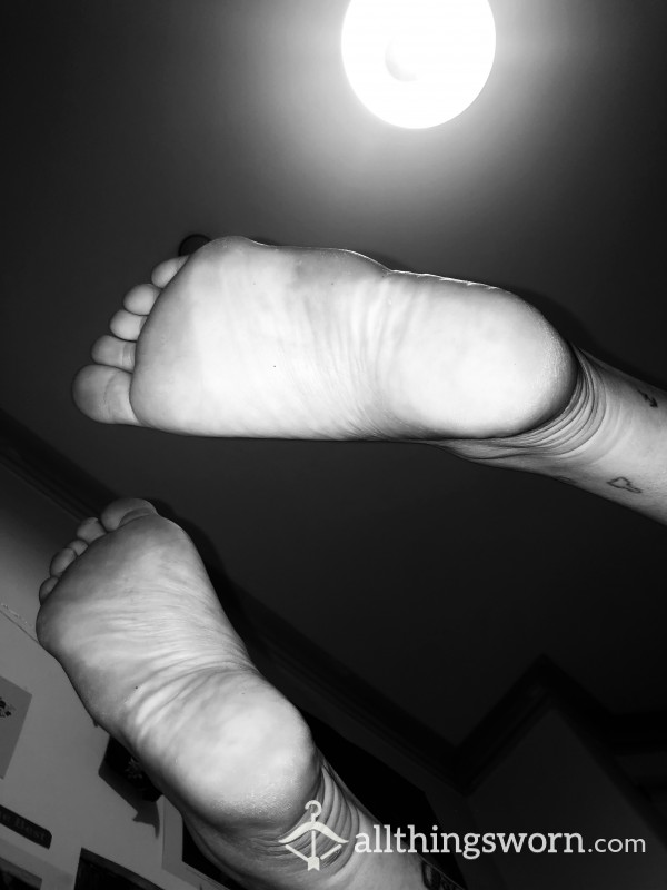 Feet Pictures £1