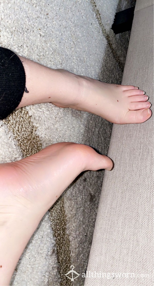 Feet Pictures