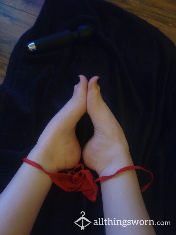 Sexy Feet & Red Lingerie 🦶👙