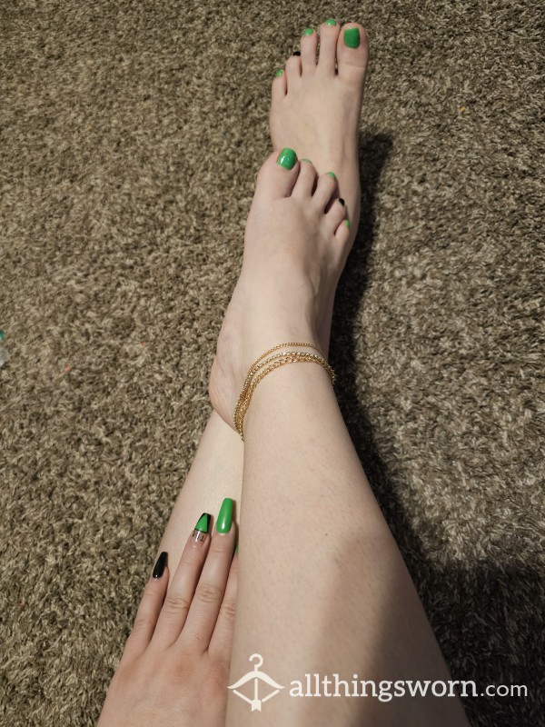 Feet With Jewelry
