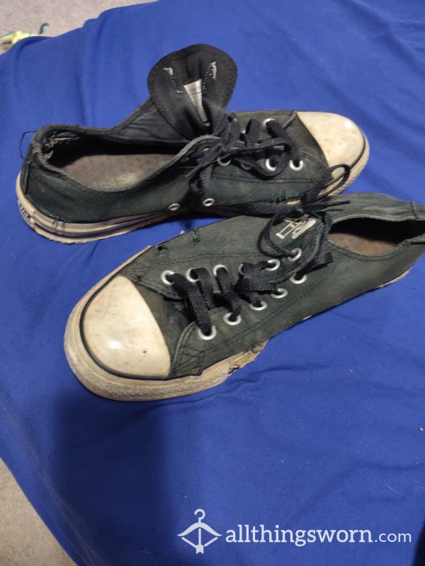 Filthy Converse, Size 9
