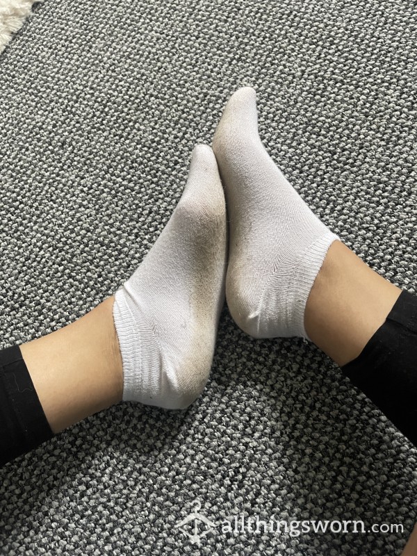 Filthy White Ankle Socks