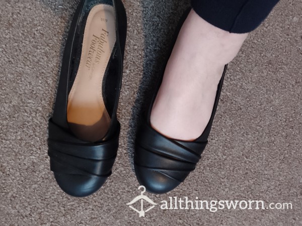 Flat And Black Dolly  Work Shoes