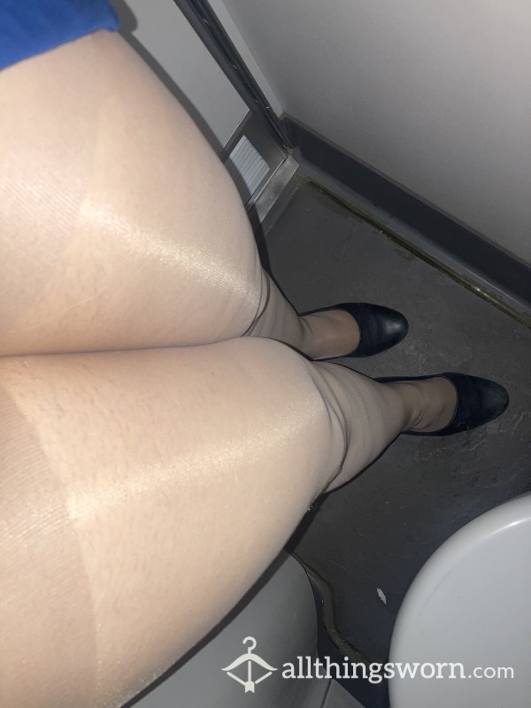 Flight Attendant Nylons! Well Worn Pantyhose, Unwashed. Worn During A Two Day Trip To Vegas And New York City! ✈️ 🗽