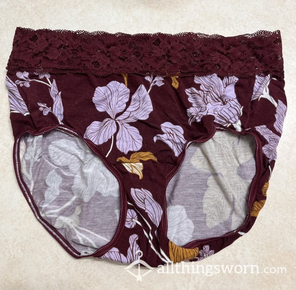 Floral Lace Trimmed Briefs | So Smooth!