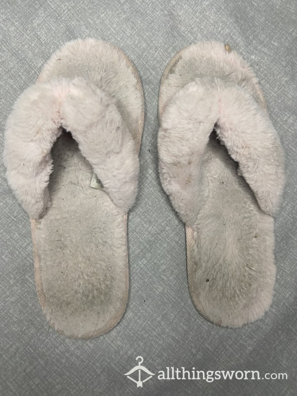 ☢️Fluffy Flip Flop Slippers - THEY’RE POTENT ☢️