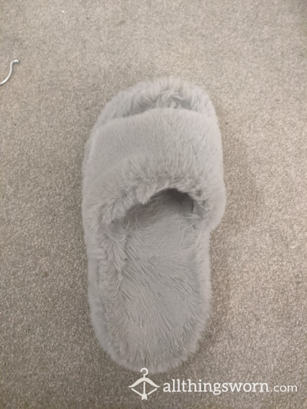 Fluffy Grey Slippers