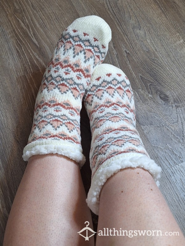 Fluffy Grippy Slipper Socks #1