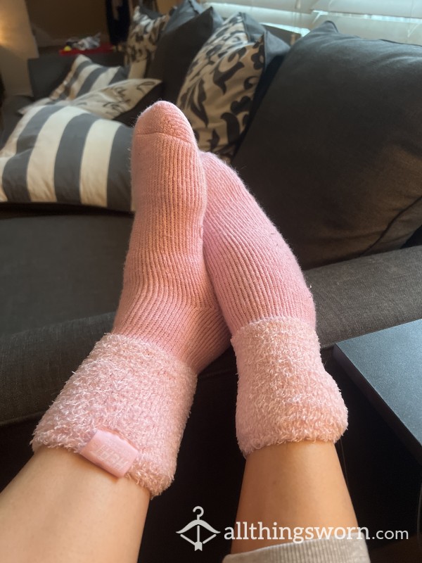 Fluffy Socks-work 24 Hours. Overnight With Self Care Prior. Oily!