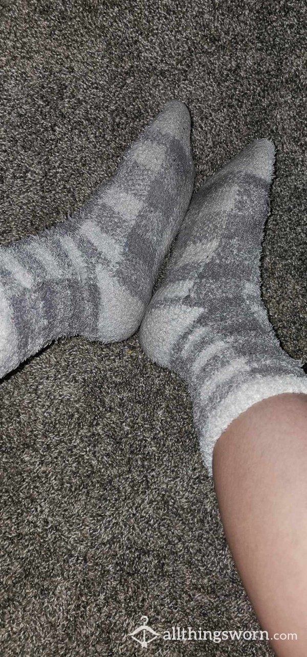 Fluffy White/grey Socks