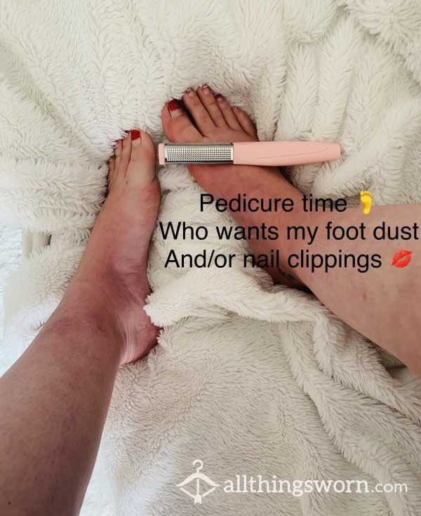 Foot Dust , Nail Clippings, Nail Varnish Pads