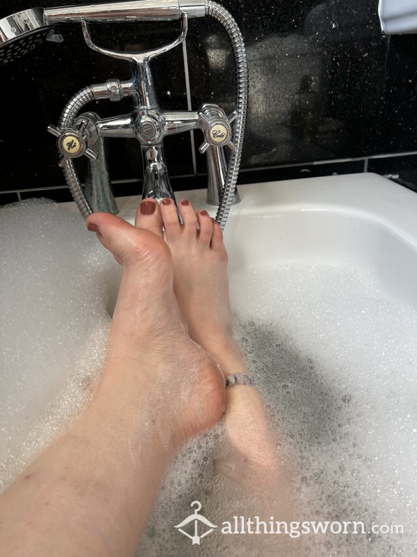 Footsie Bubble Bath Fun