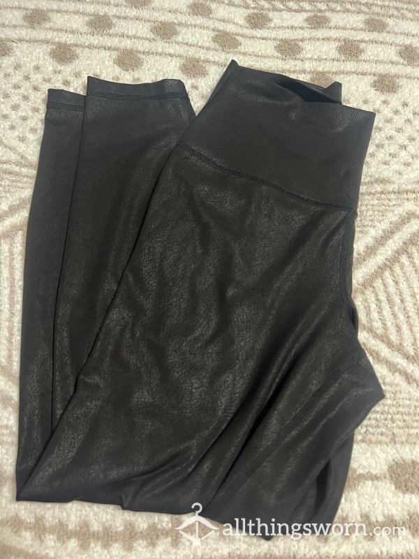 Free Shipping! Black Leather-Looking Leggings