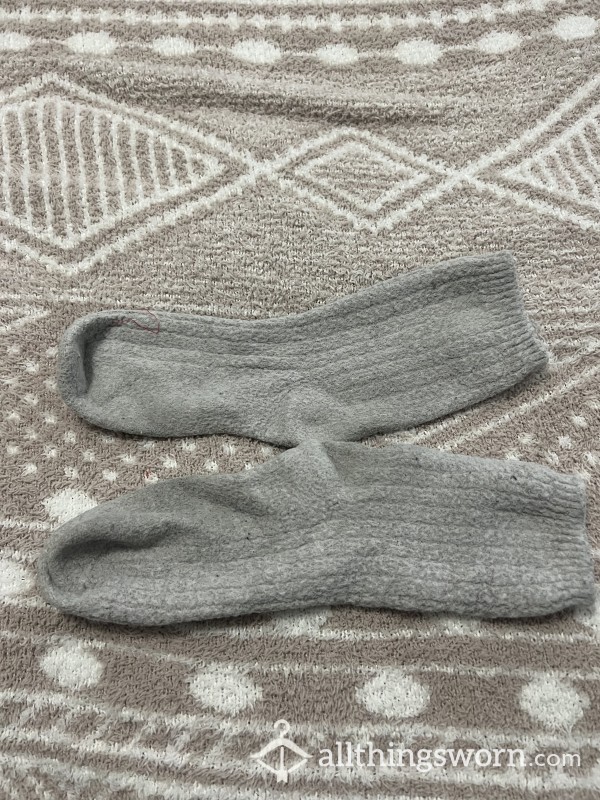 Free Shipping - Wool Mid-length Socks