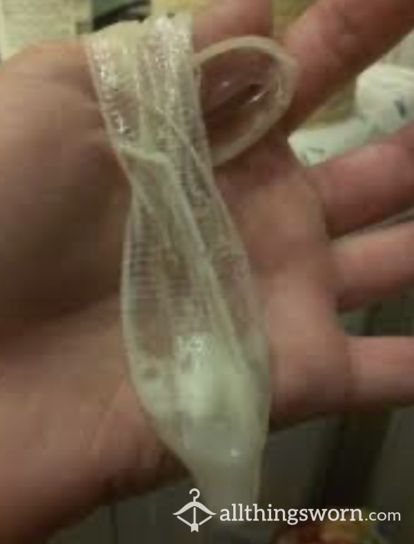 Fresh Cum Filled Condom Worn Having Sex 💦 😈