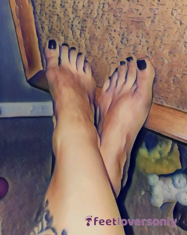 Freshly Pedicured Toes