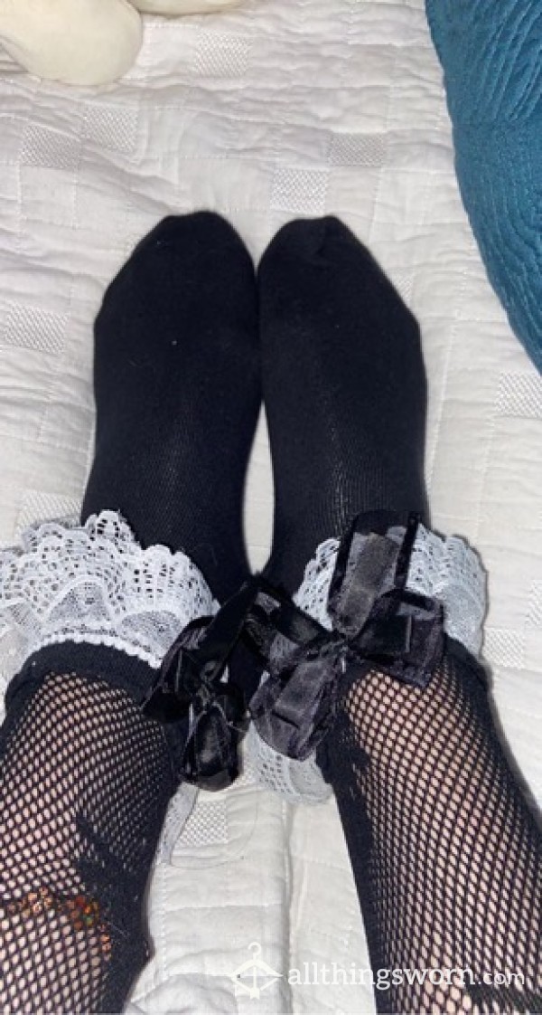 Frilly Maid Socks 🖤🤍