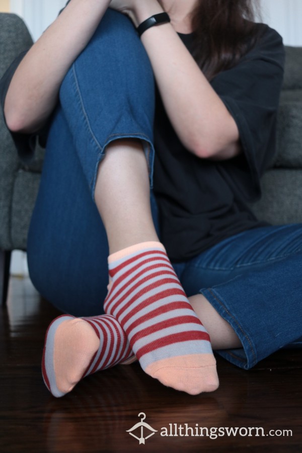 Fun Thin Striped Ankle Socks