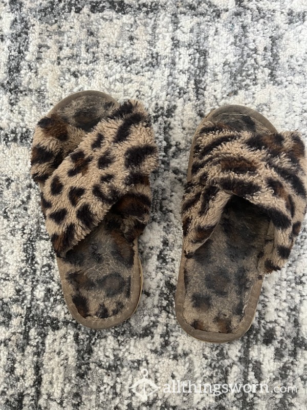 Fury Cozy Well Warm Cheetah Slippers