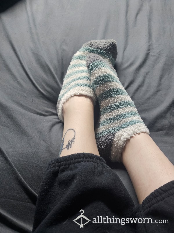 Fuzzy Ankle Socks