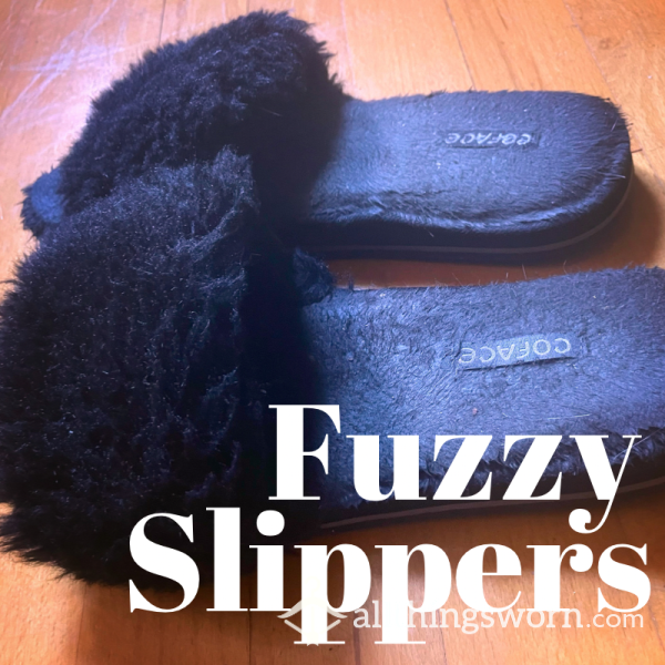 Fuzzy Black Slippers ✨🖤✨ Well Worn✨🖤✨ Soft Memory Foam