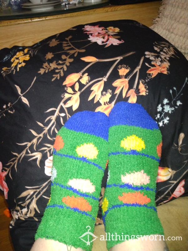 Fuzzy Christmas Socks ⛄