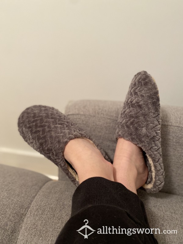 Fuzzy Grey Slip-On Slippers 👣🐨