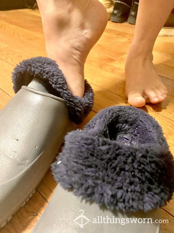 Fuzzy House Slippers Worn Barefoot Extra Sweaty!
