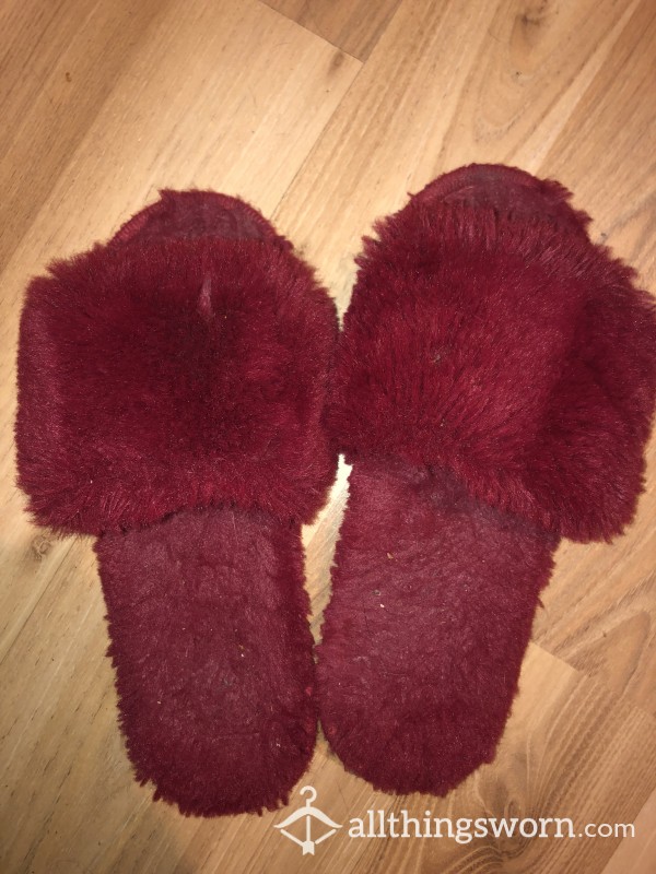 Fuzzy Red Goddess Slippers