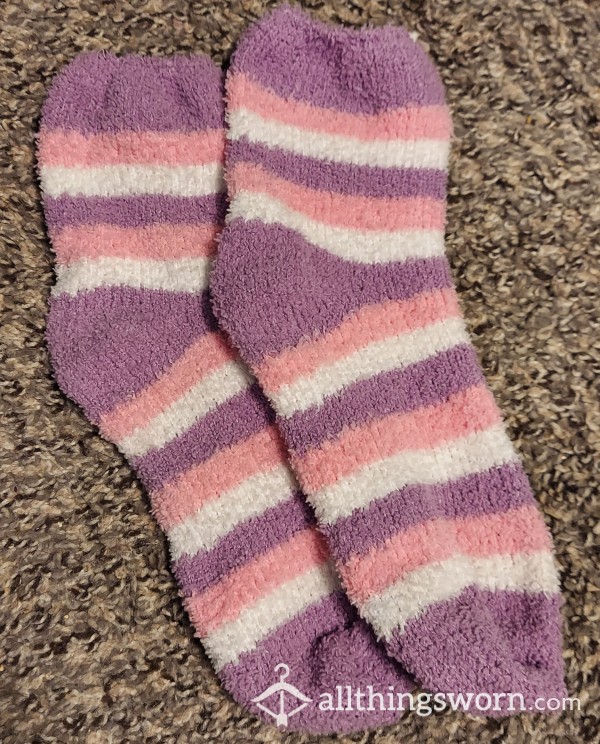 Fuzzy Socks ✨️Shipping Included✨️