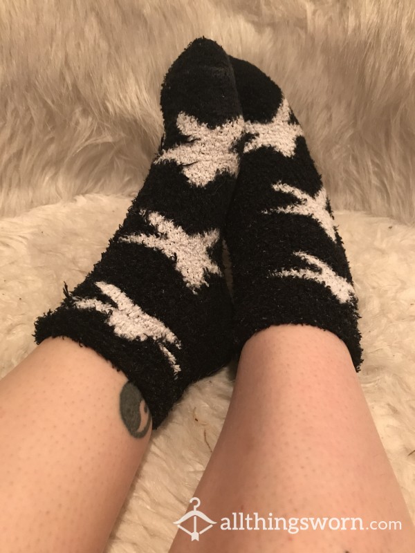 Fuzzy Socks With Stars-well Worn