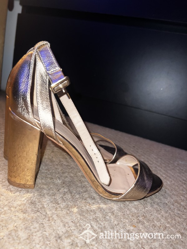 Gold Heels Size 7