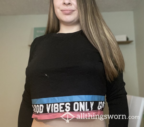Good Vibes Only Top