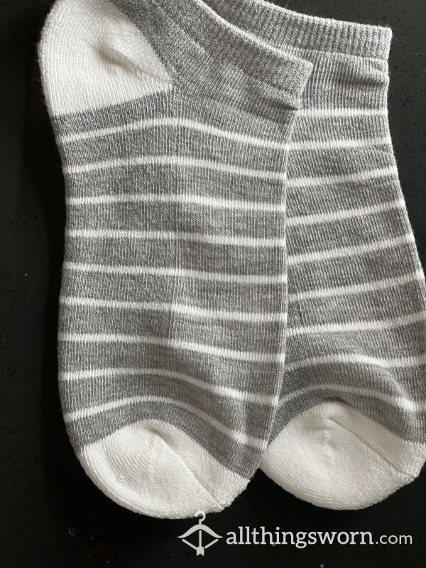 Gray And White Ankle Socks