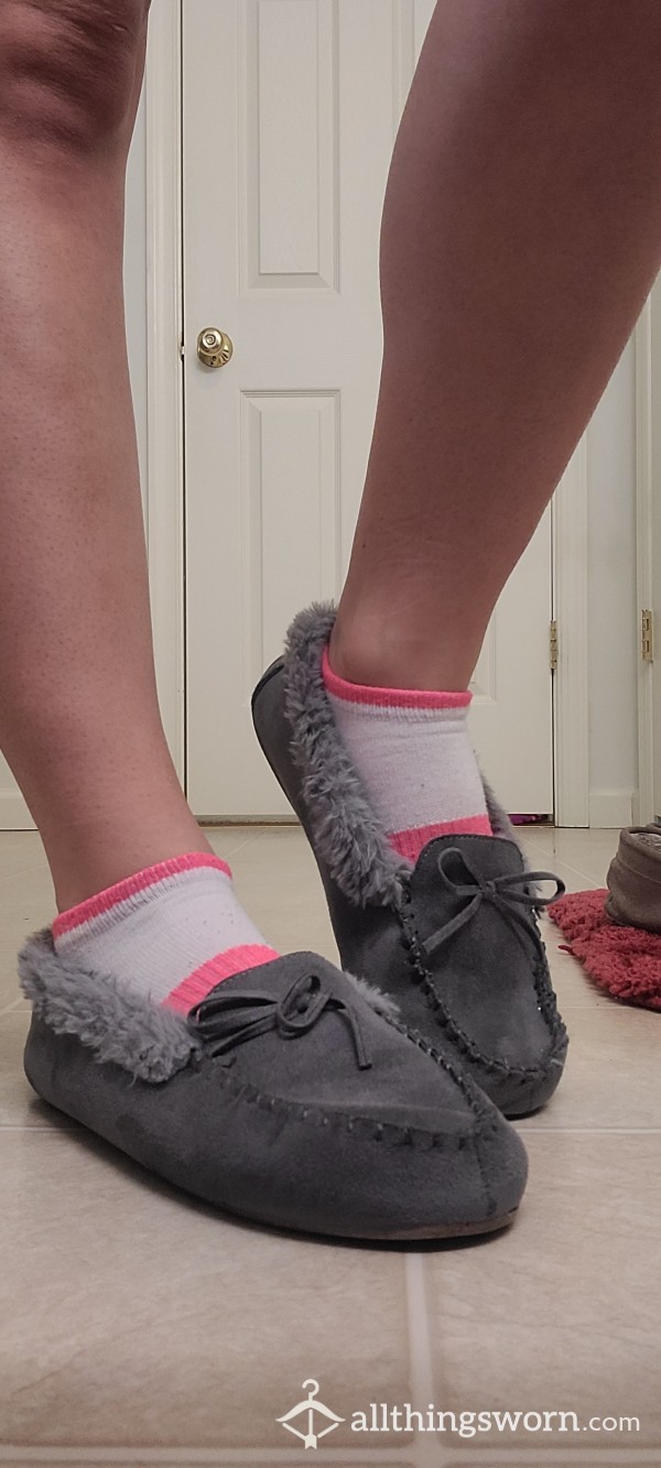 Gray Size 9 House/Outdoor Slippers