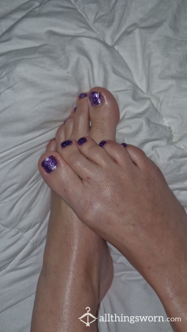 GREAT VALUE FEET Google Drive - Pics And Short Vids Over 70 Files
