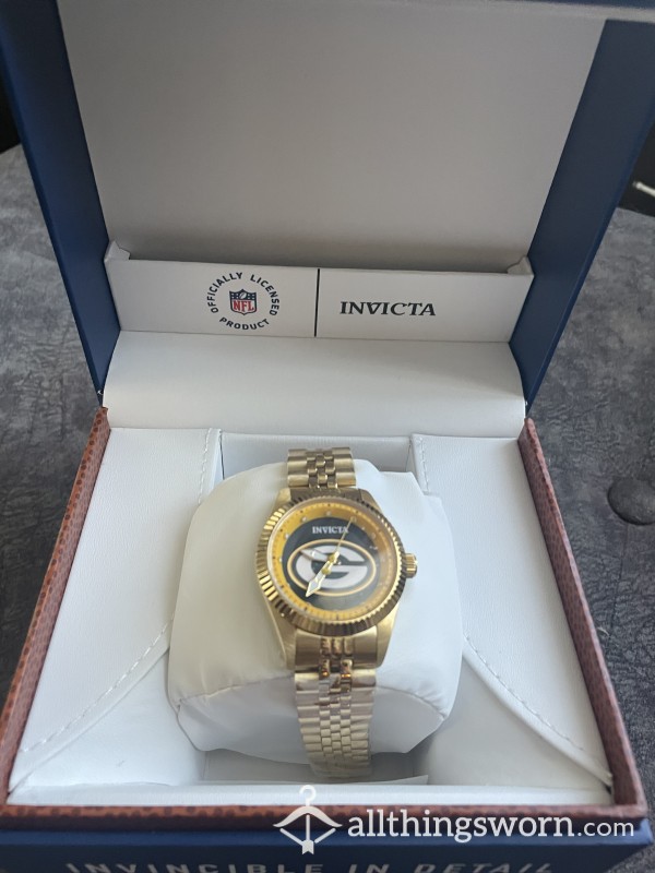 Officially Liscened Green Bay Packers Gold Watch- Invicta