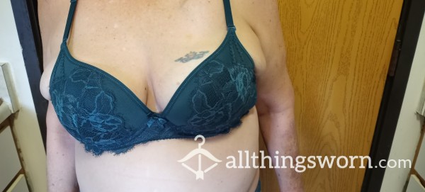 Green Lace Padded Bra. Will Be Worn For Over 72 Hours, Without Bathing