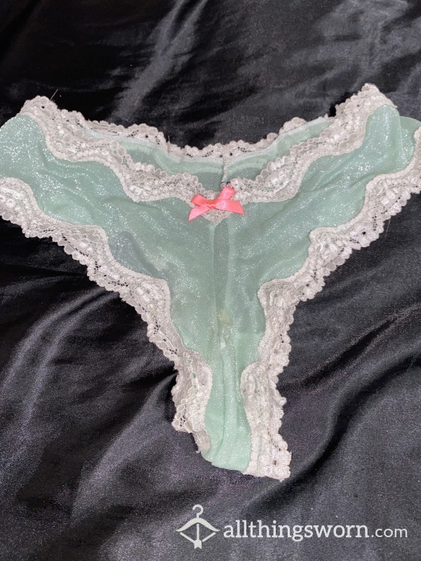 Green Thong With Lace And Satin