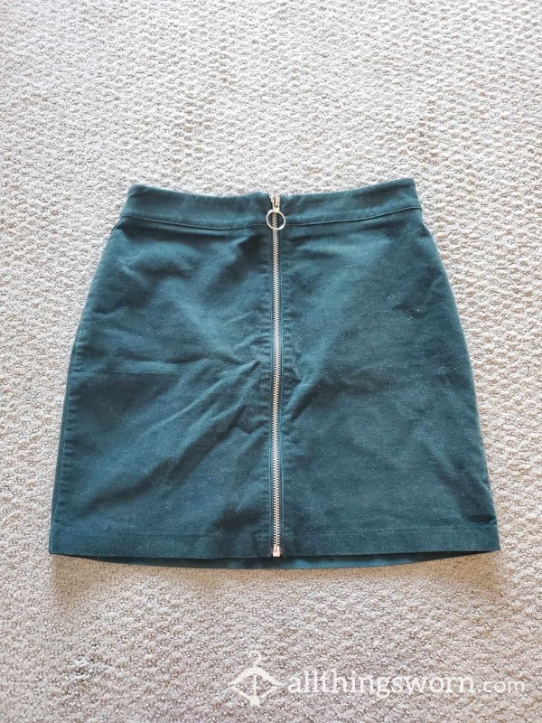 Green Velvet Skirt 💚